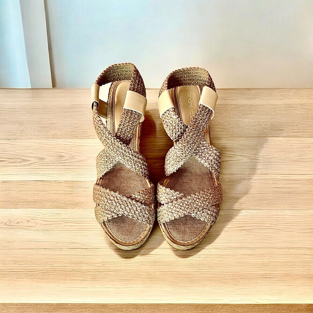 Andre Assous Women's Dalmira Gold Espadrilles Size 8
